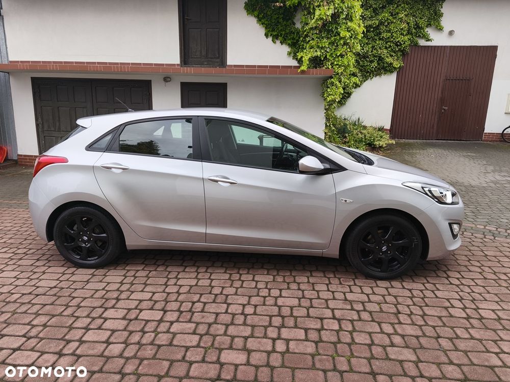 Hyundai i30 1.4 Classic - 8