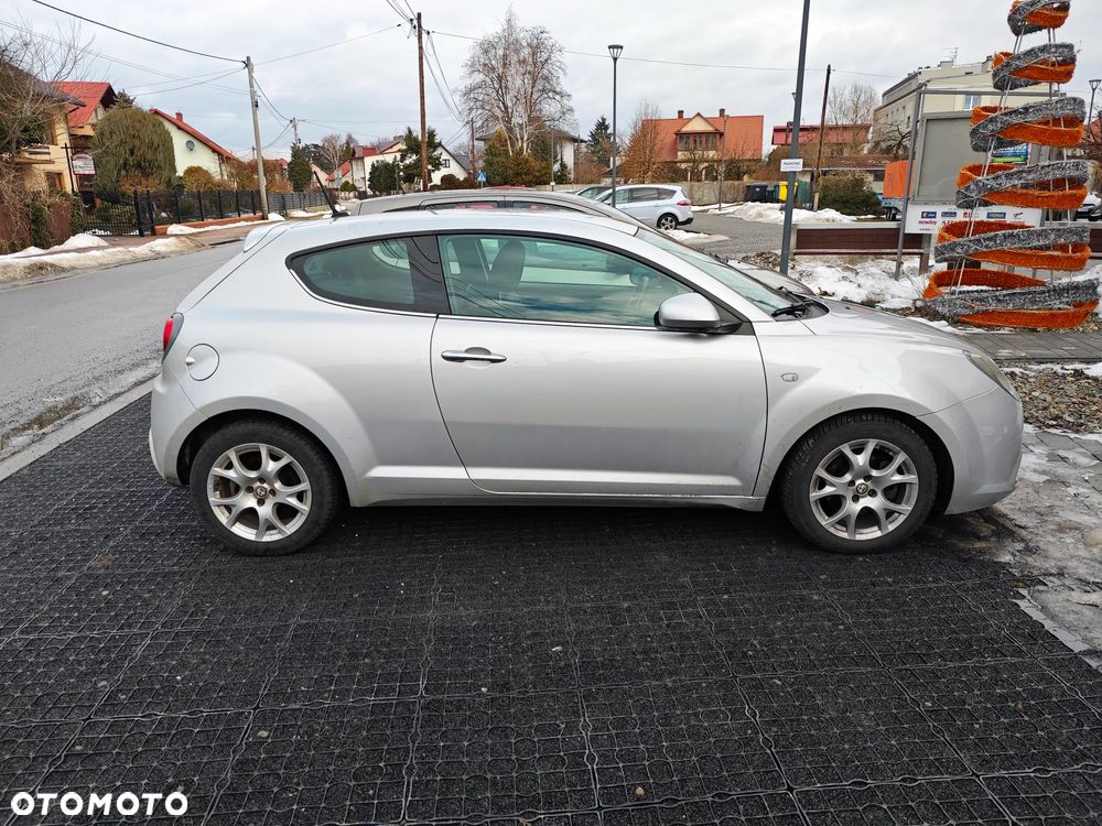 Alfa Romeo Mito 1.4 TB MultiAir Distinctive S&S - 8