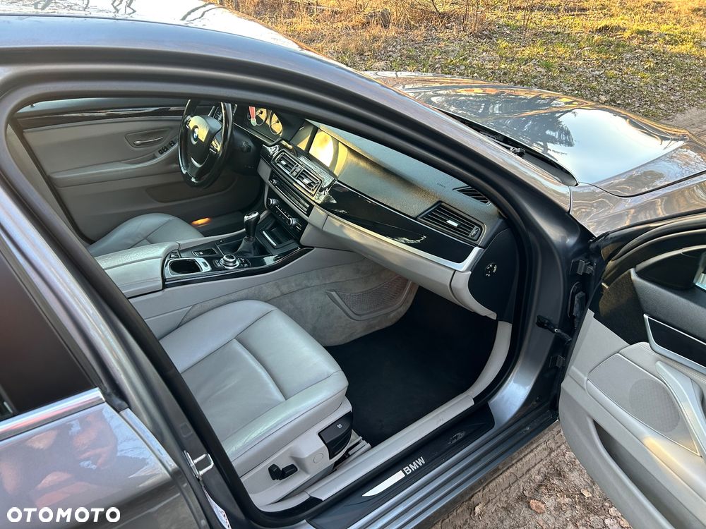BMW Seria 5 - 16