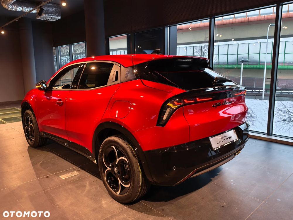 Alfa Romeo Junior 1.2 mHEV Ti eDCT - 17
