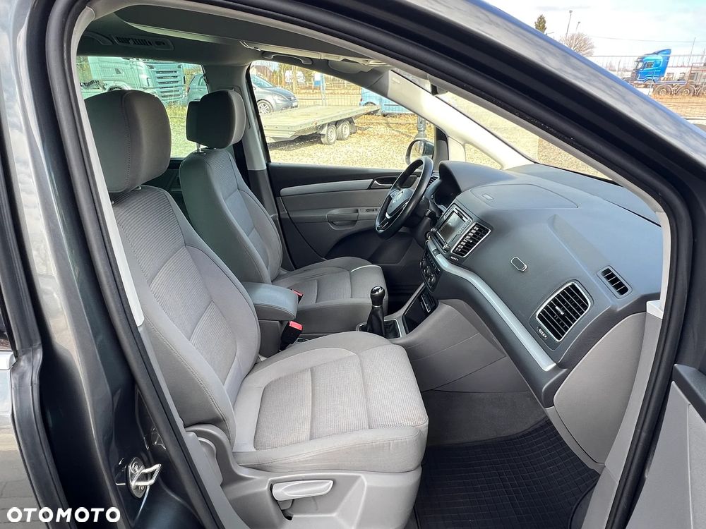 Volkswagen Sharan 2.0 TDI (BlueMotion Technology) Comfortline - 21