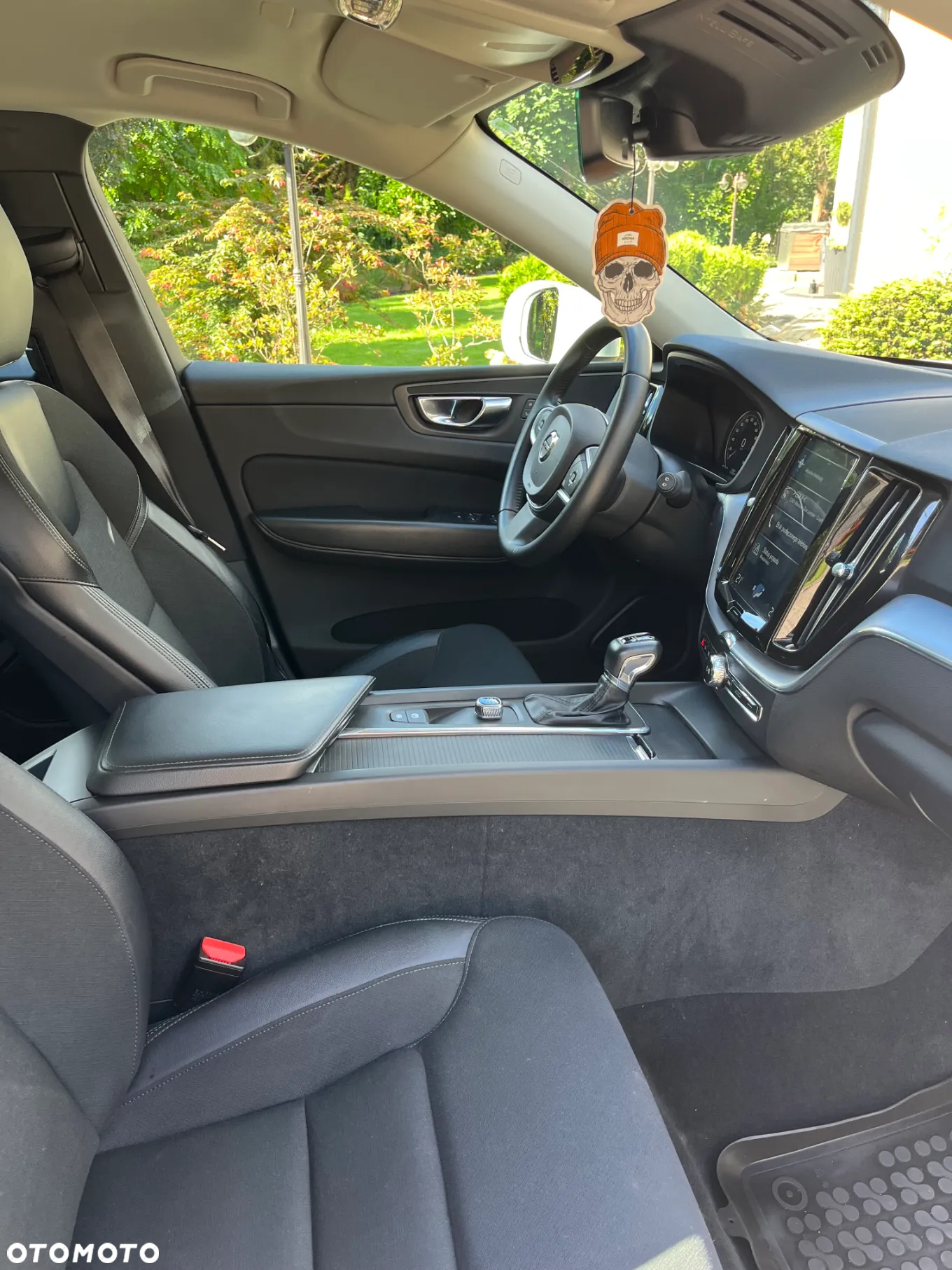 Volvo XC 60 D4 AWD Momentum - 14