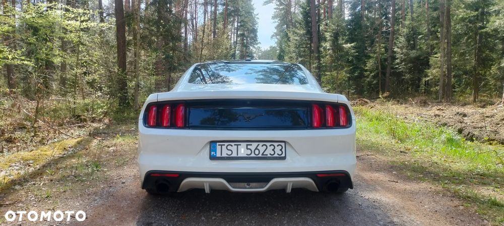 Ford Mustang 2.3 Eco Boost - 6
