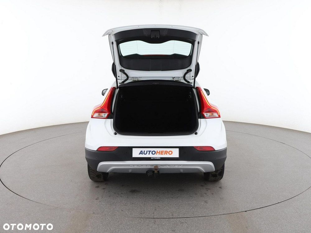 Volvo V40 Cross Country D2 - 19