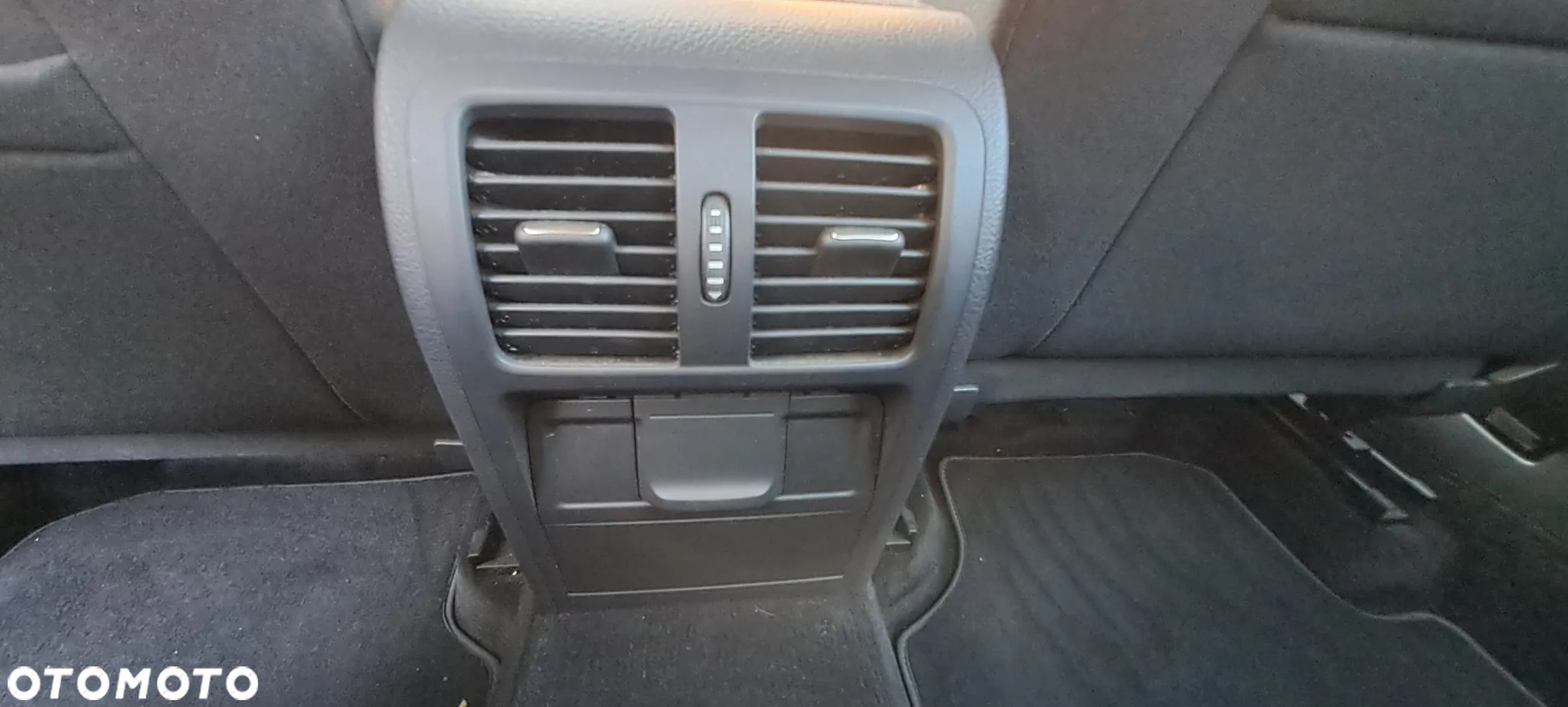 Volkswagen Passat 1.4 TSI BMT Comfortline - 15