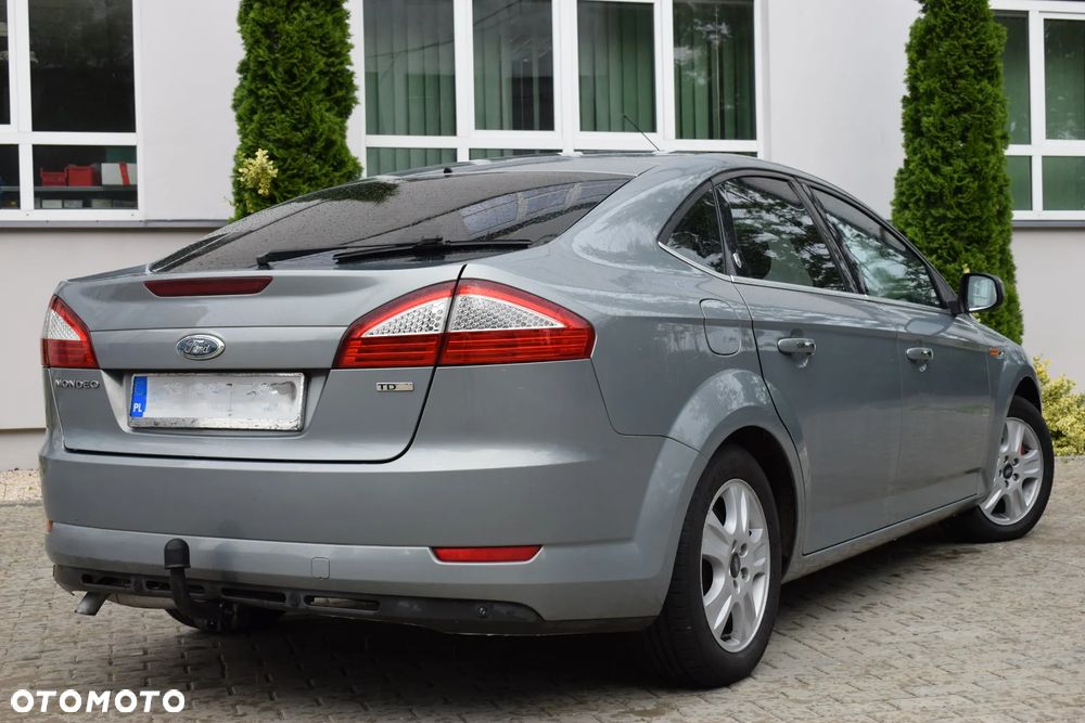 Ford Mondeo 1.8 TDCi Ghia - 4
