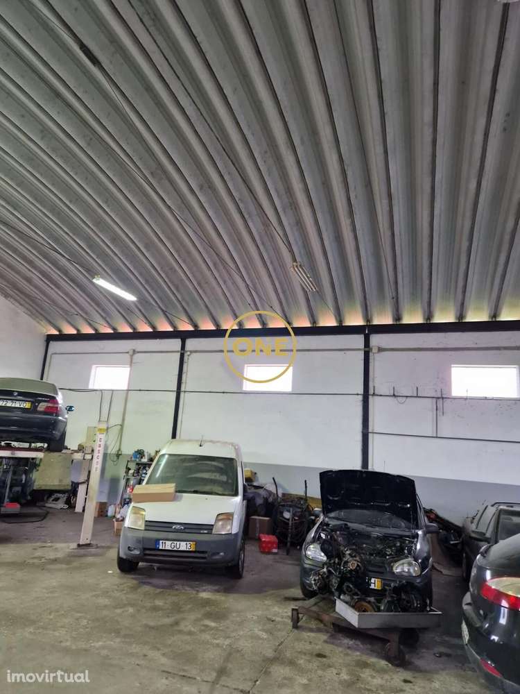 Excelente Armazém em Salvaterra de Magos - Grande imagem: 3/4