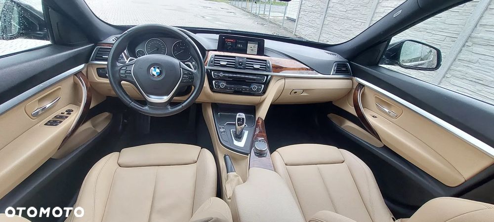 BMW 3GT 330i xDrive Sport Line - 29