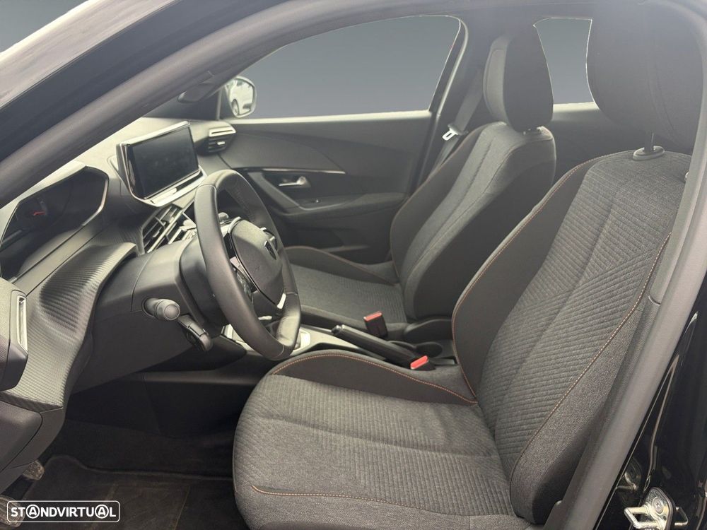 Peugeot 2008 1.2 PureTech Style - 8