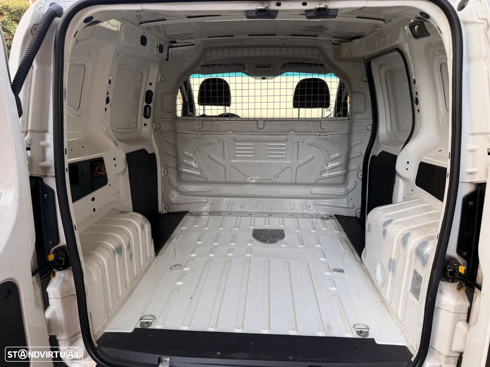 Peugeot Bipper 1.4 Hdi - 22