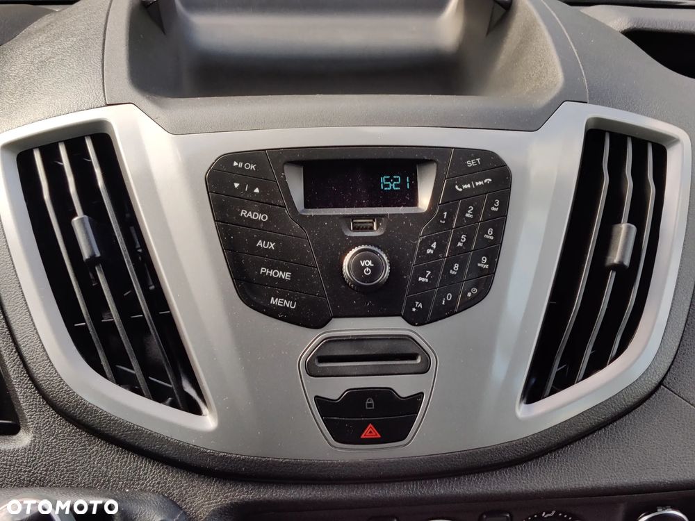 Ford Transit L2 RWD DBL Trend - 10