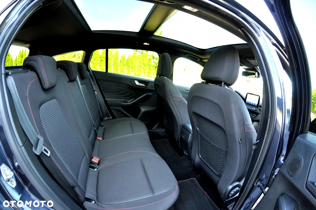 Ford Focus Turnier 1.5 EcoBlue Start-Stopp-System ST-LINE X - 21