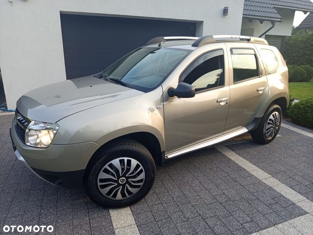 Dacia Duster 1.6 16V 4x2 Laureate - 6