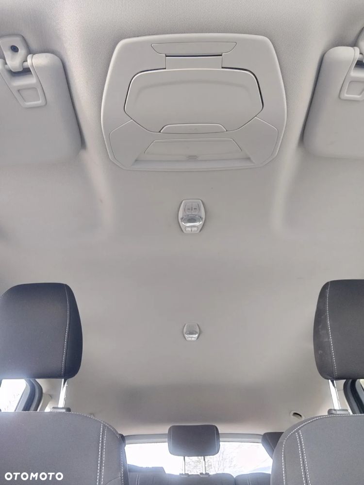 Ford Kuga 2.0 TDCi 4x4 Trend - 18