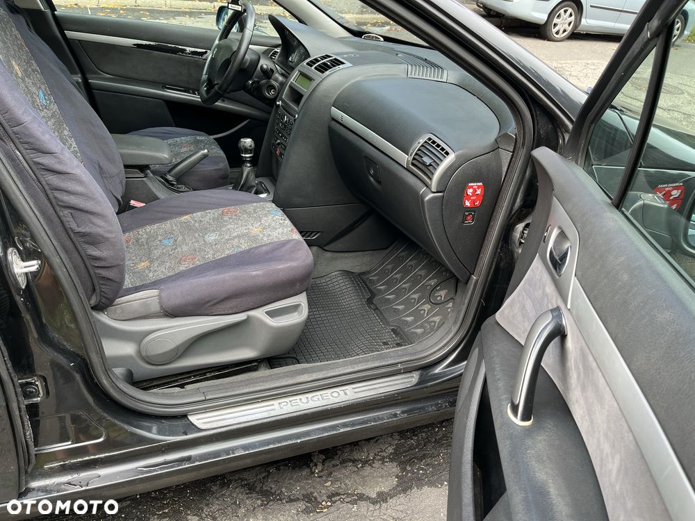 Peugeot 407 - 6