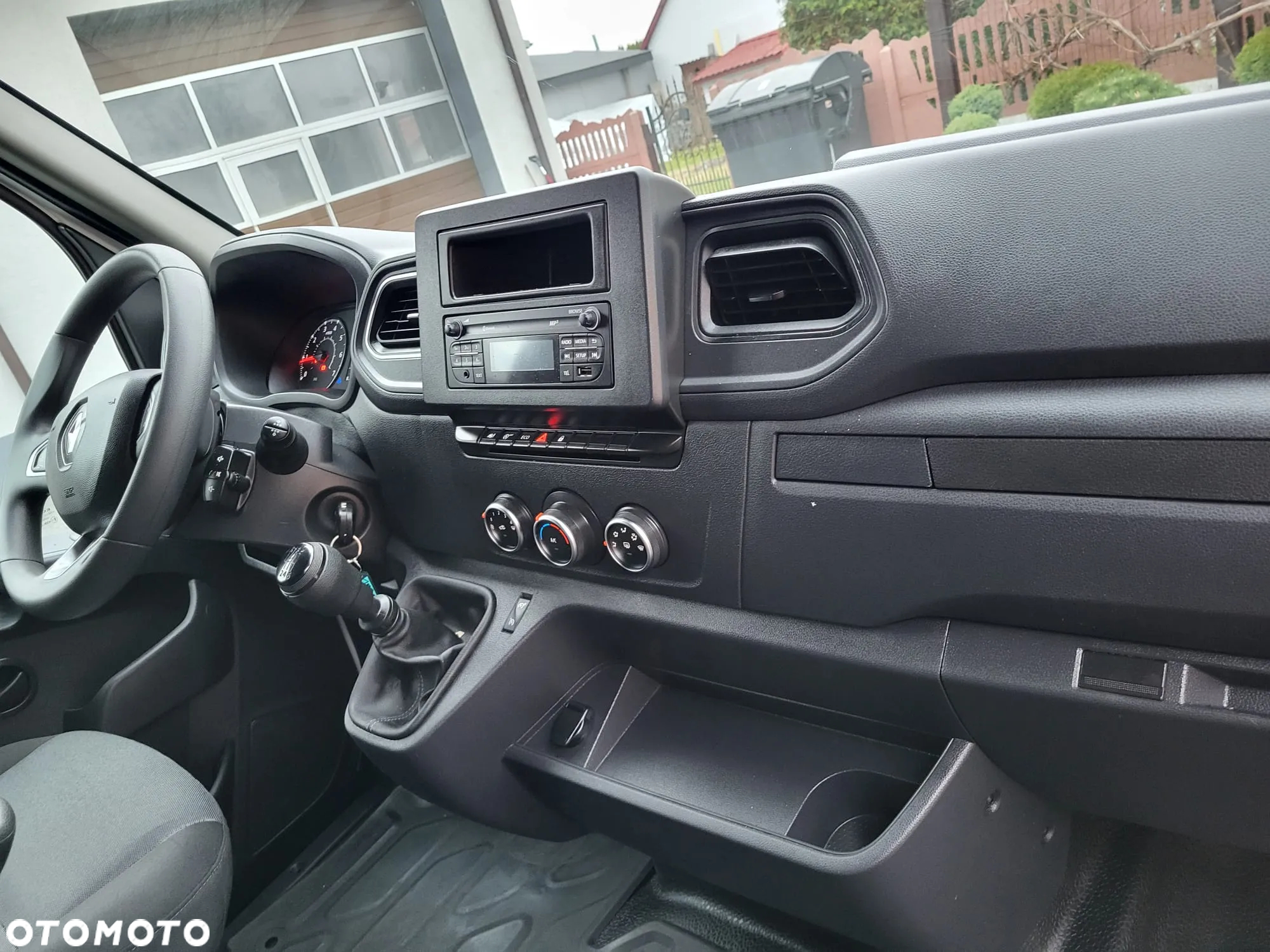 Renault Master 10 europalet Salon Polska - 35