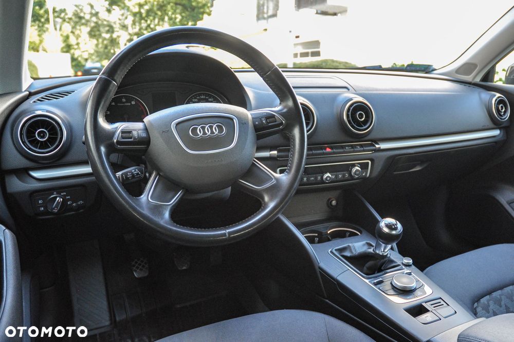 Audi A3 Sportback - 9