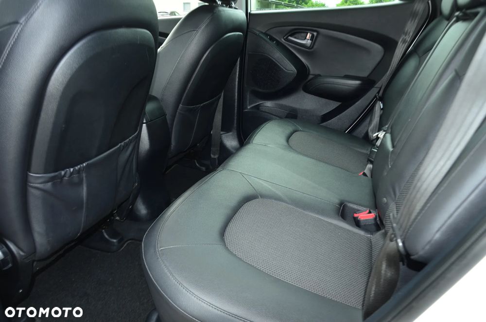 Hyundai ix35 1.7 CRDi Premium 2WD - 19
