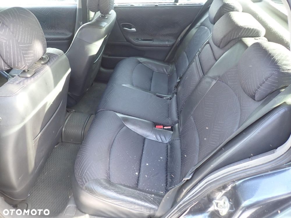 CZĘŚCI - Renault Laguna II 1,9 DCI 120KM F9Q750 KOMBI PK6018 lakier TEB66 2003r INDEX - 9846 - 6