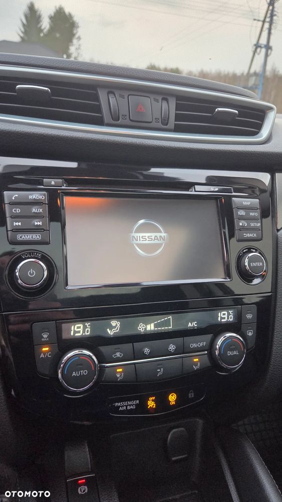 Nissan Qashqai 1.5 dCi N-Connecta - 24
