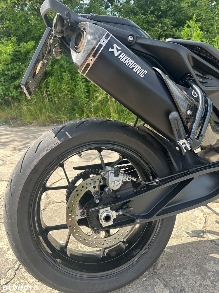 KTM DUKE 890 - 6