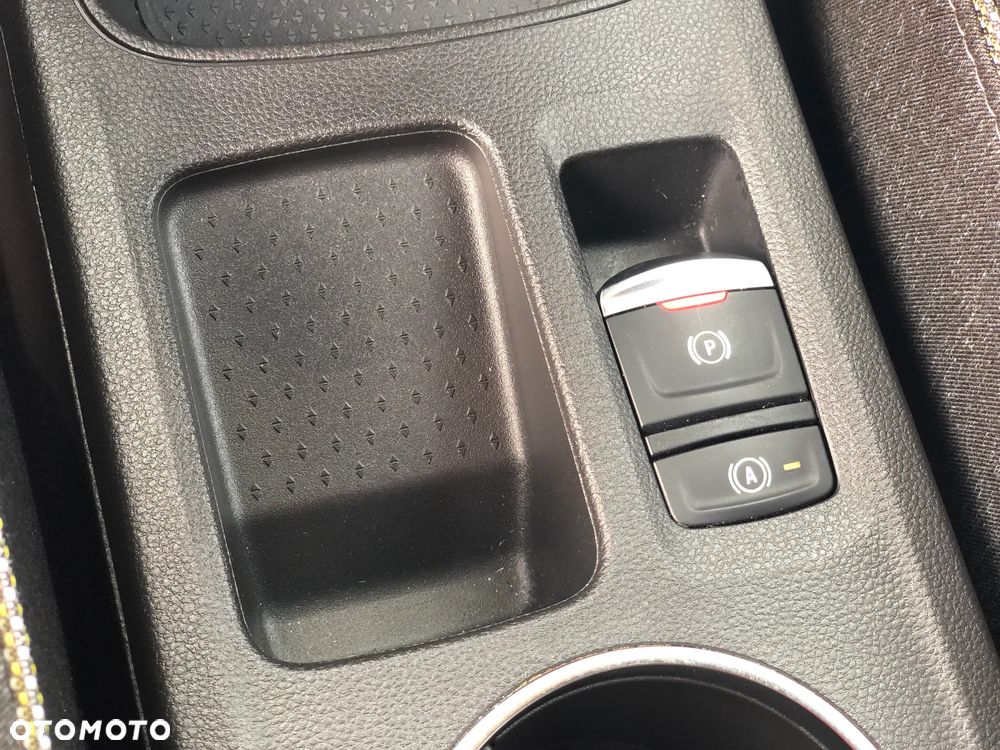 Renault Captur - 22