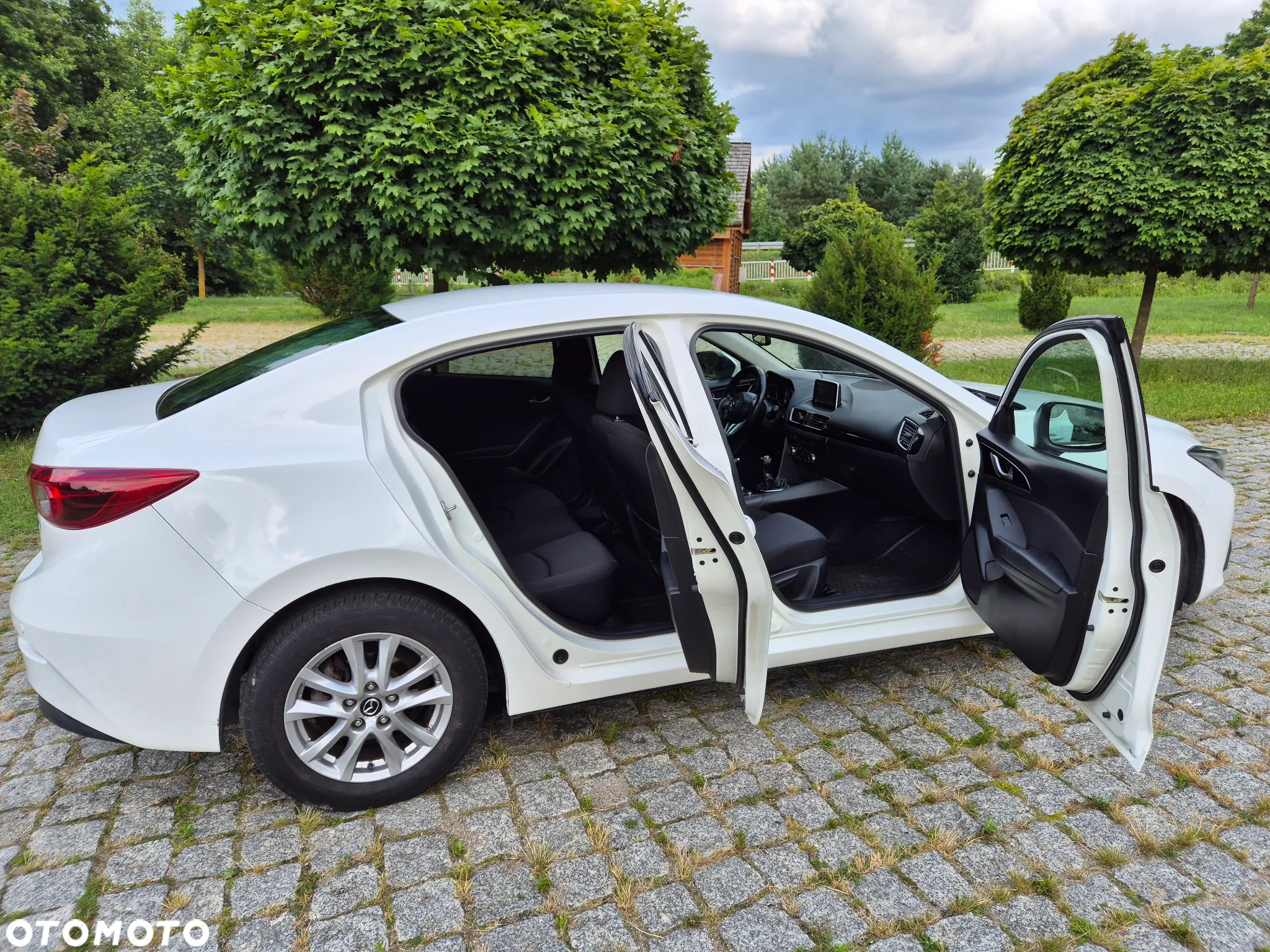 Mazda 3 - 9