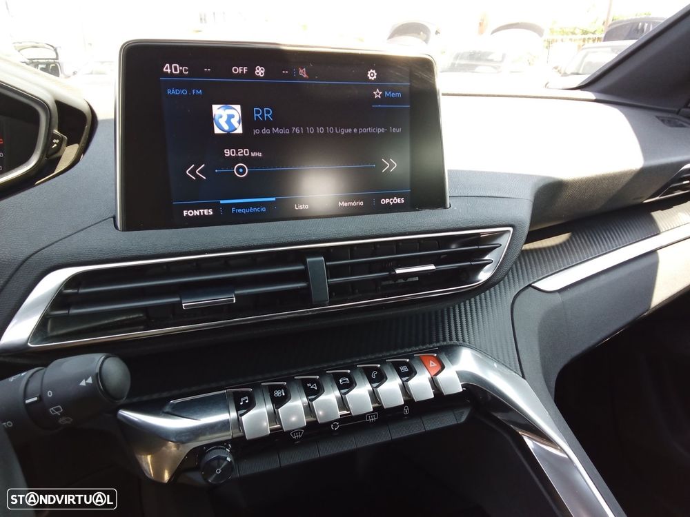 Peugeot 5008 1.5 BlueHDi Allure Pack EAT8 - 21