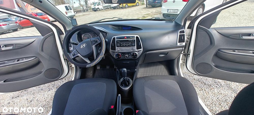 Hyundai i20 1.1 CRDi Classic + - 9