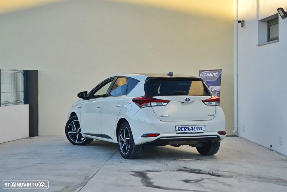 Toyota Auris 1.8 HSD Active - 10