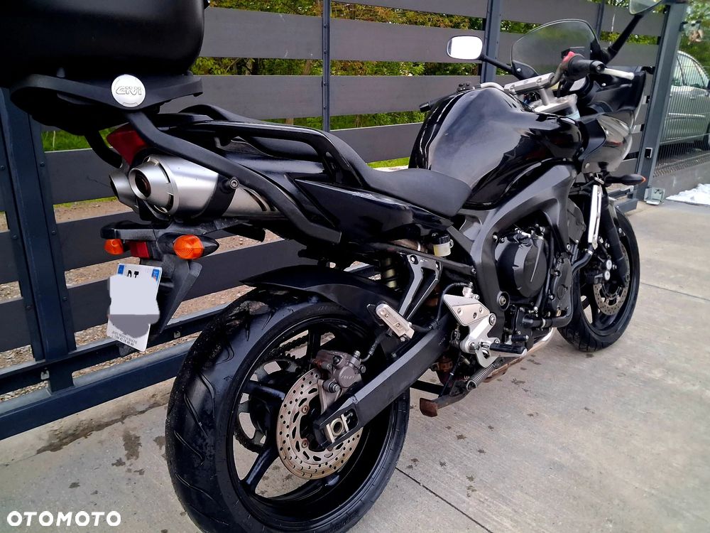 Yamaha FZ6 - 7