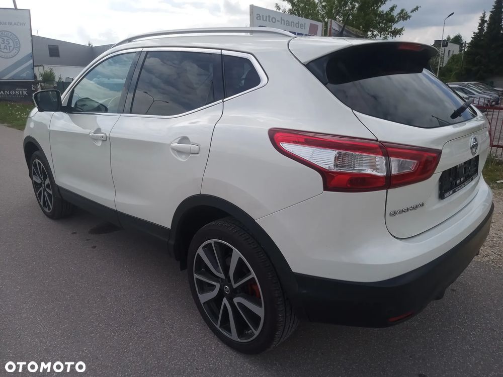 Nissan Qashqai - 10
