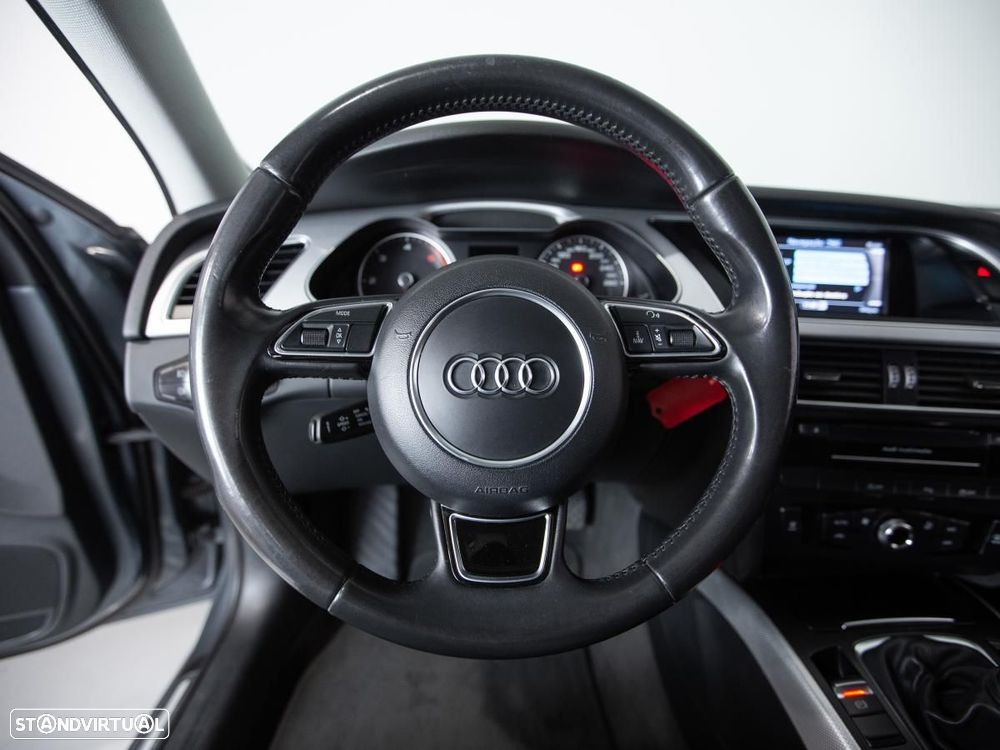 Audi A4 Avant - 13