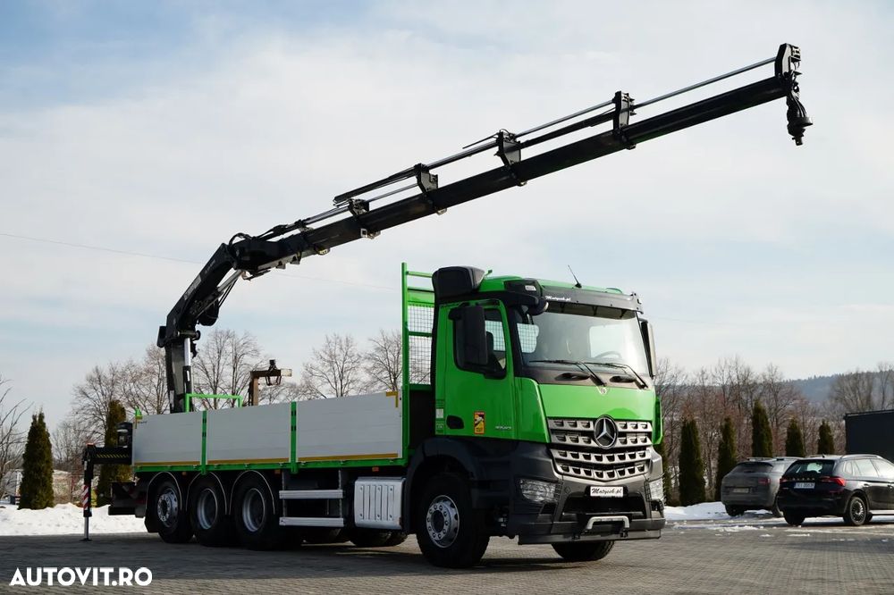 Mercedes-Benz OCS 3240 / 8x4 / LIVRARE - 7,2 M / + HIAB 211 HDS / RADIOCOMANDĂ / ROTATOARE / FURCĂ / PUNCT DE RIDICARE / EURO 6 - 6
