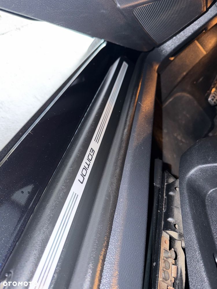 Volkswagen Scirocco 2.0 TDI - 11