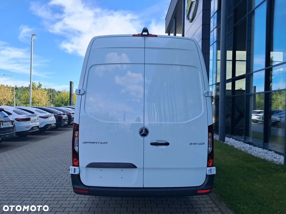 Mercedes-Benz SPRINTER - 9