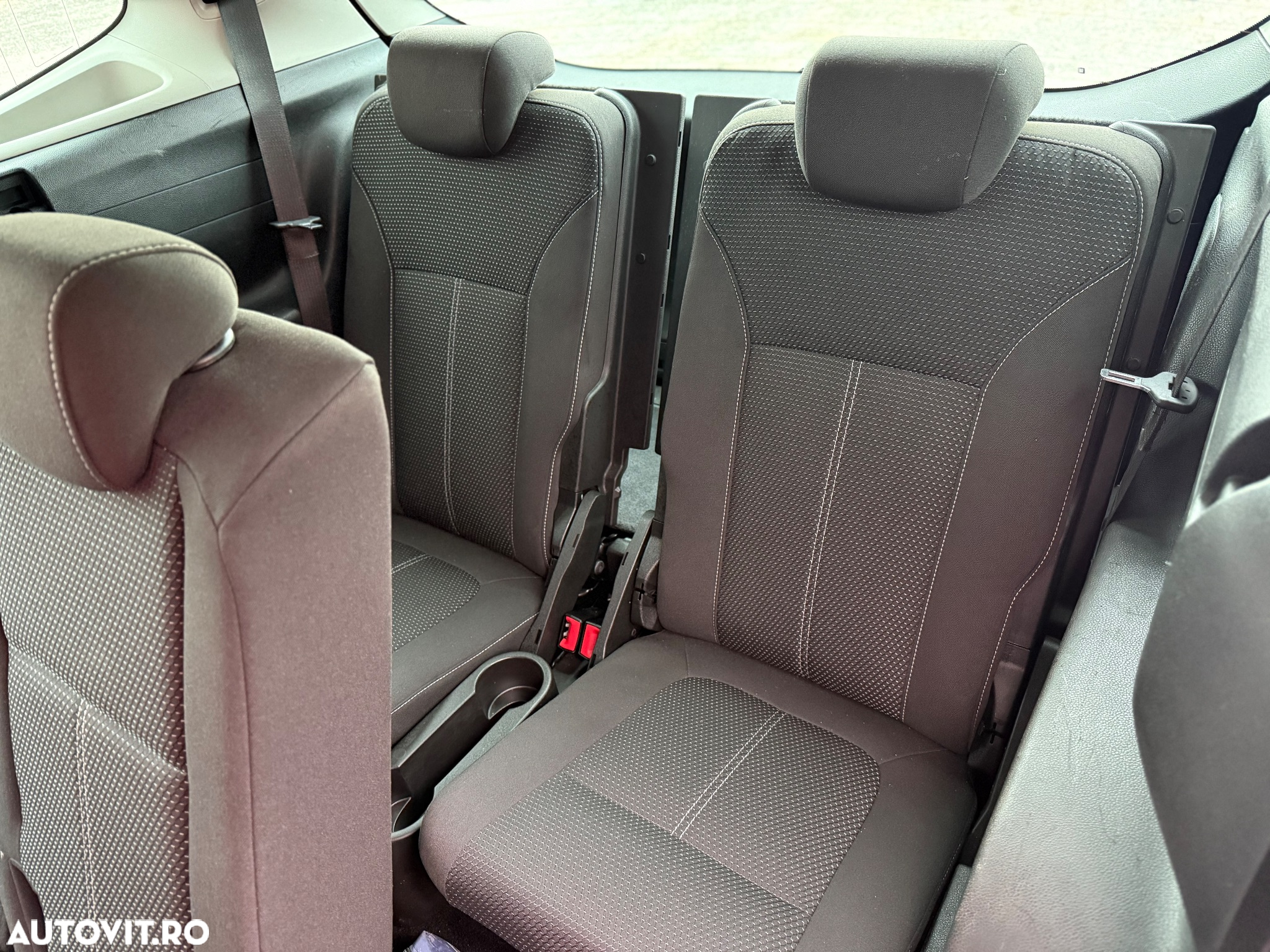 Opel Zafira - 7