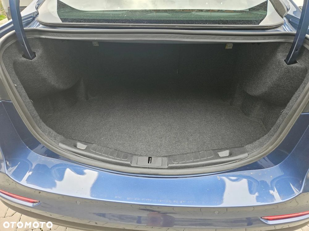 Ford Fusion 2.0 EcoBoost Titanium - 25