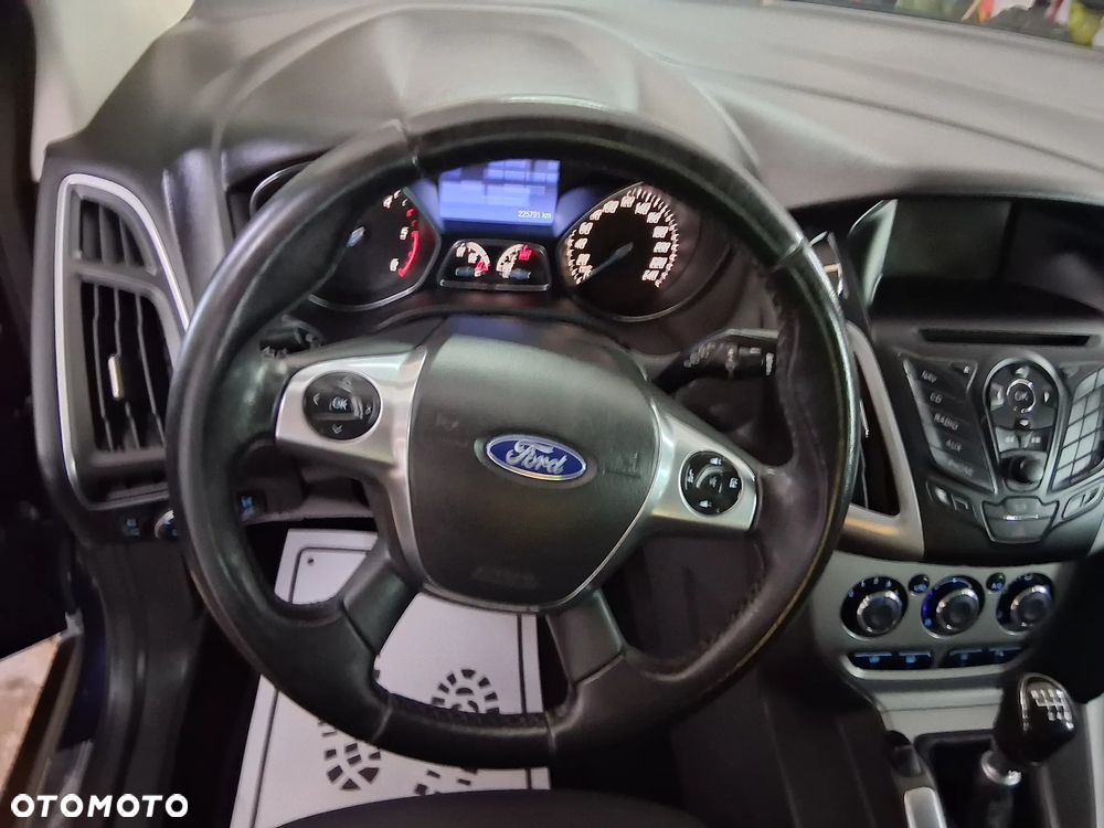 Ford Focus - 28