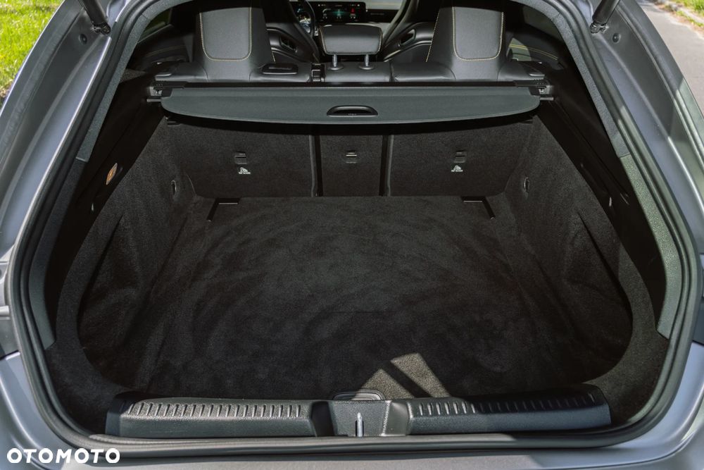 Mercedes-Benz CLA - 19