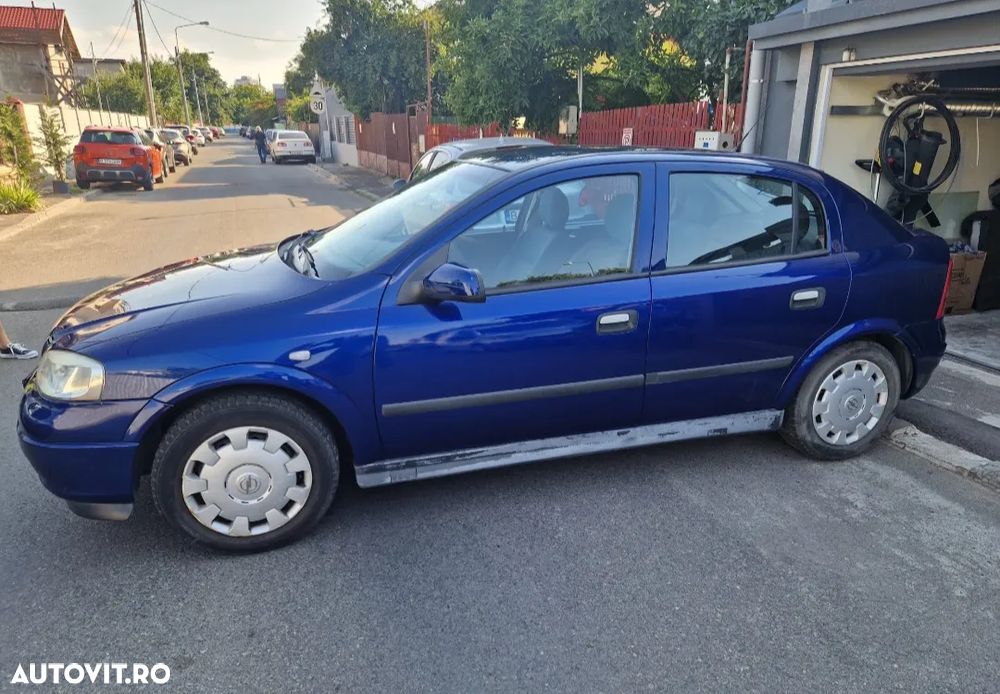 Opel Astra - 3