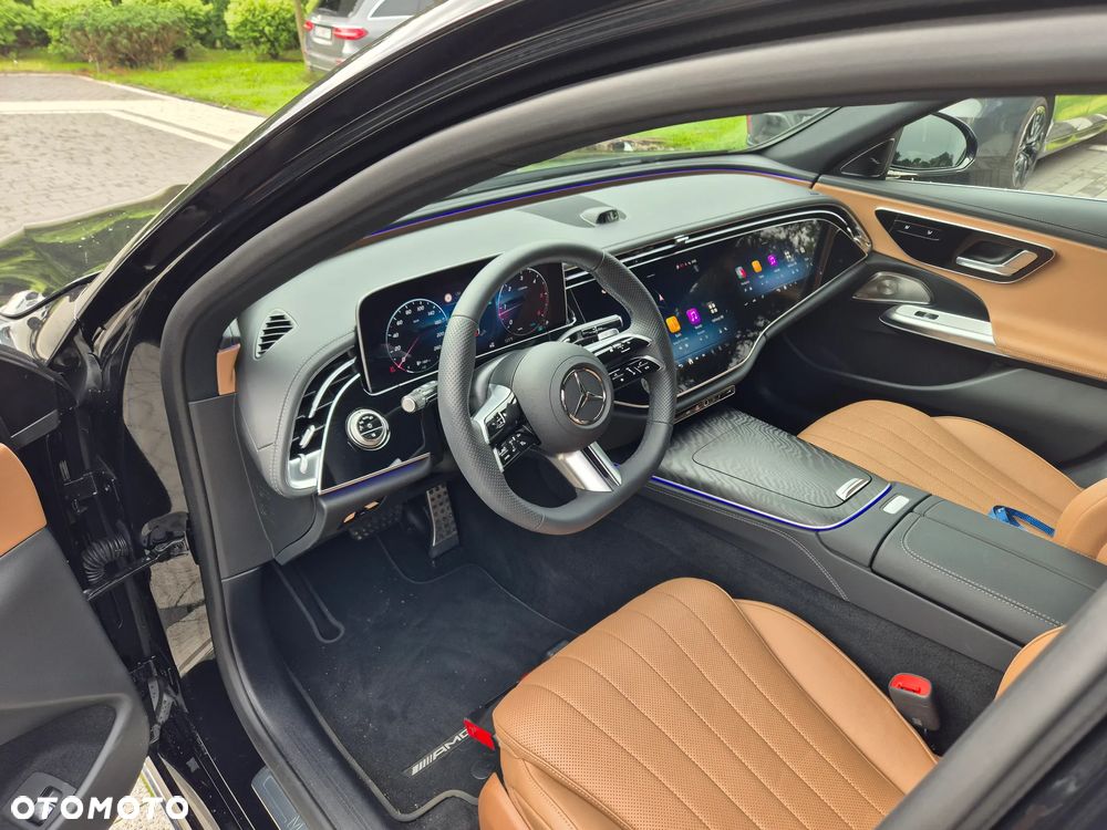 Mercedes-Benz Klasa E 220 d 4-Matic AMG/Avantgarde - 30