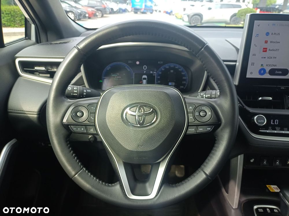 Toyota Corolla Cross - 14