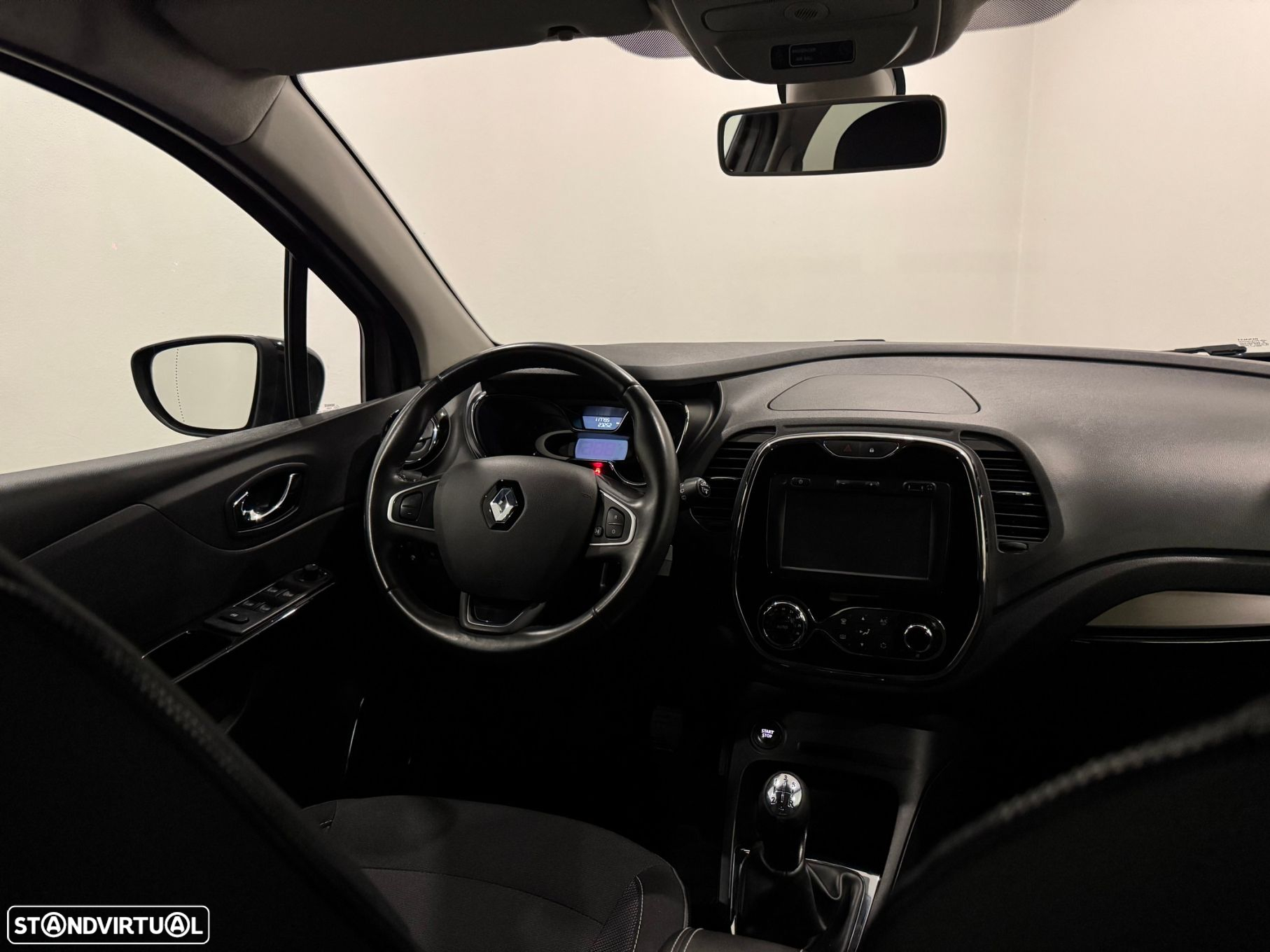 Renault Captur 0.9 TCE Exclusive - 25