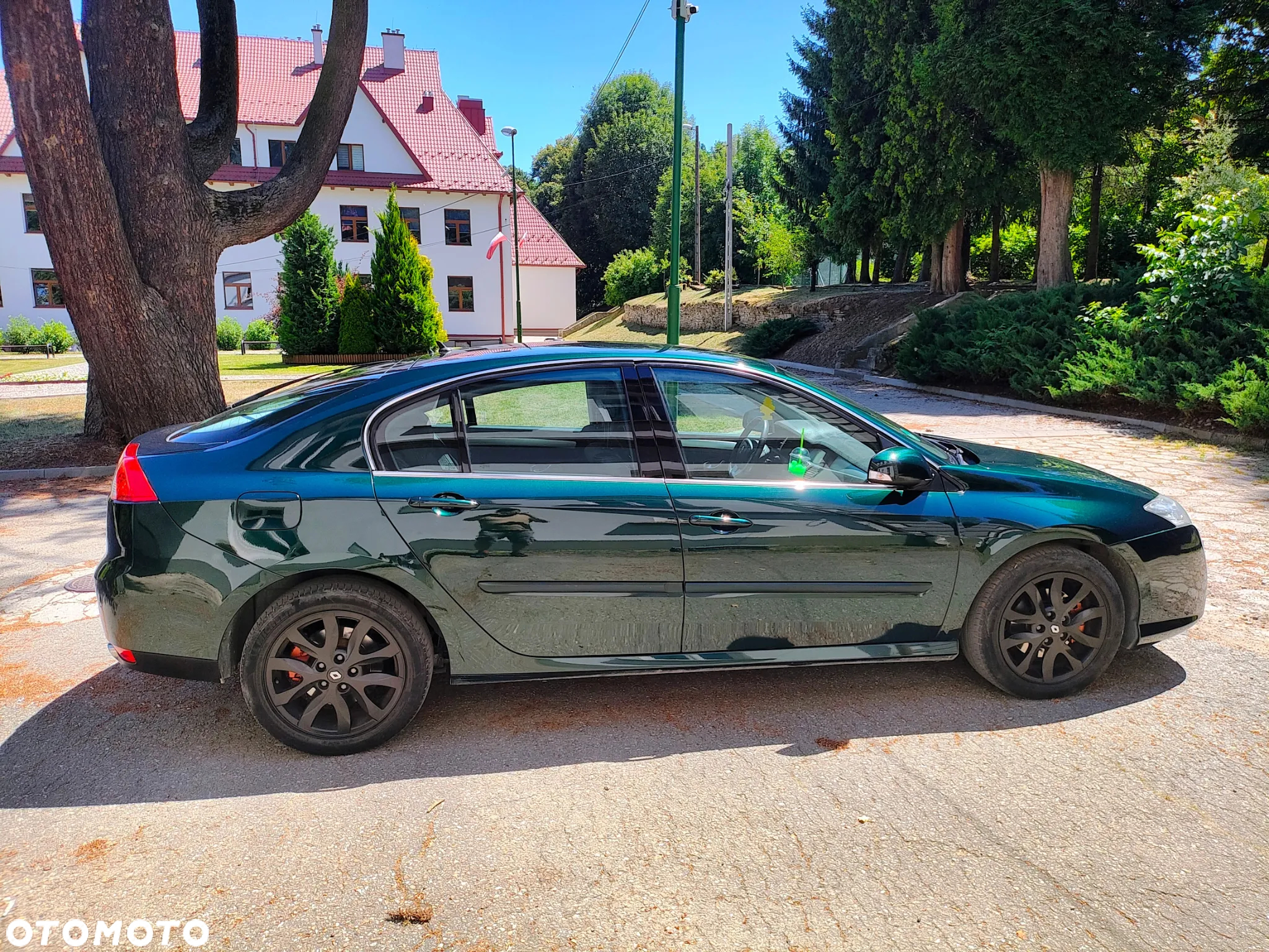 Renault Laguna 2.0 dCi Initiale - 32