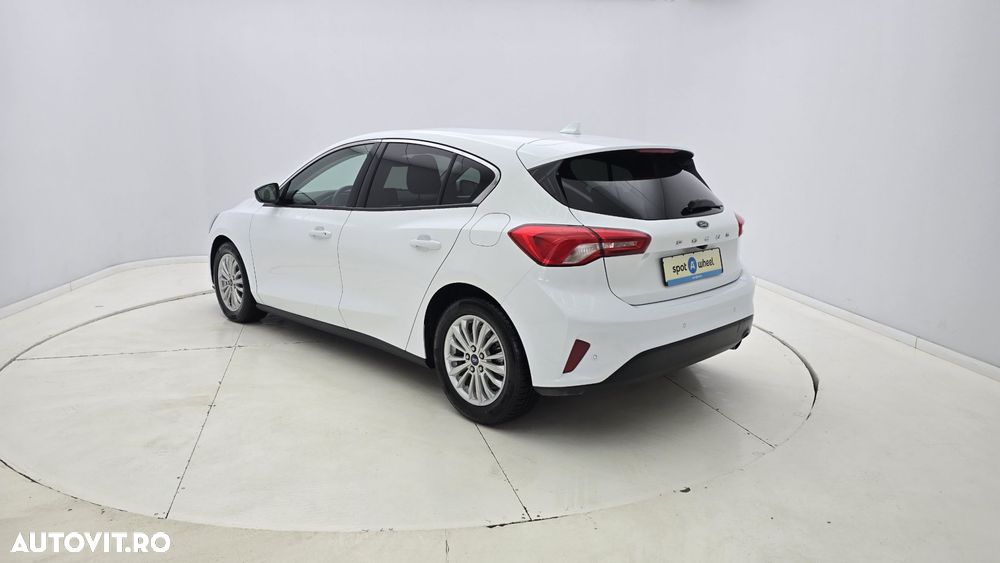Ford Focus 1.0 EcoBoost Titanium - 8