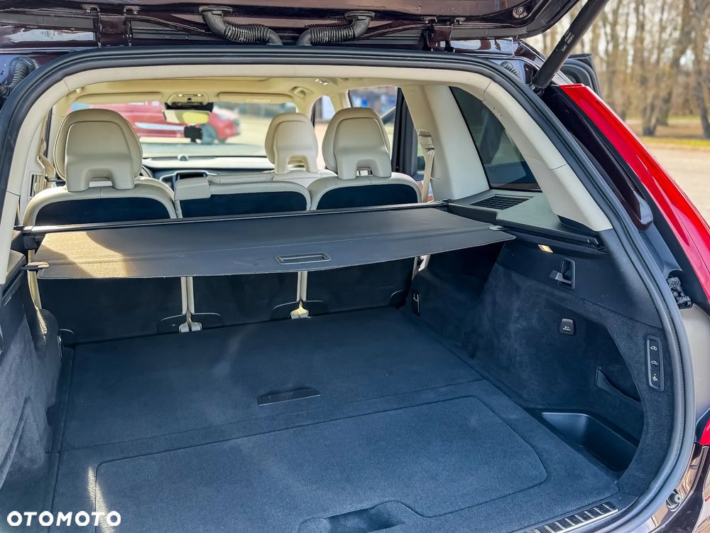 Volvo XC 90 D5 AWD Inscription - 5