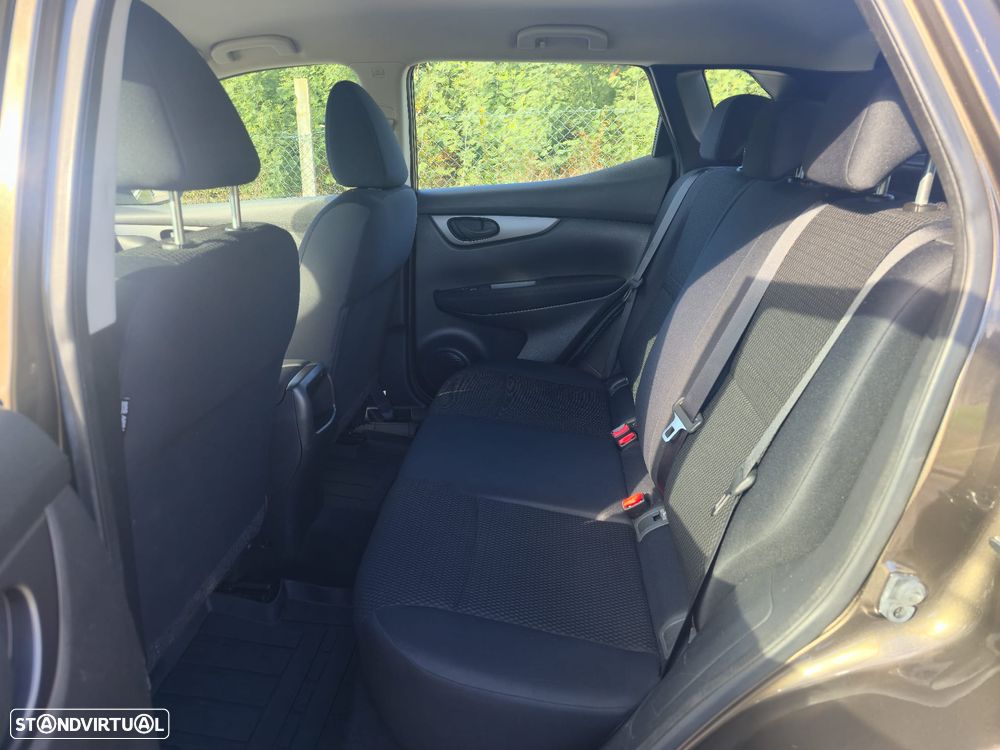 Nissan Qashqai 1.2 DIG-T TEKNA - 12