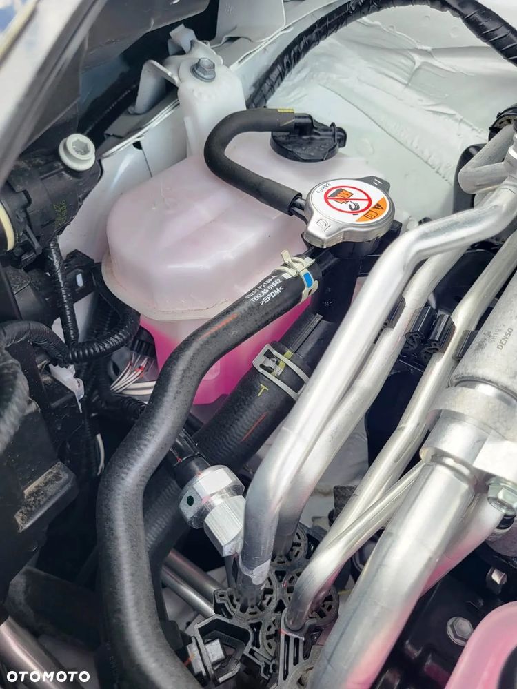 Toyota C-HR 2.0 PHEV Dynamic Force Executive Premiere Edition - 17