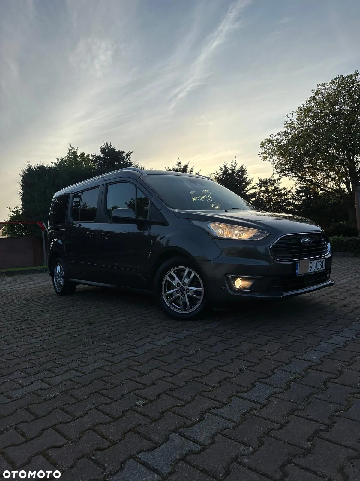 Ford Tourneo Connect Gr 1.5 EcoBlue Titanium - 11